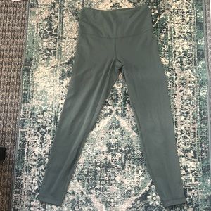 Yogalicious Green High Waisted 7/8 Leggings